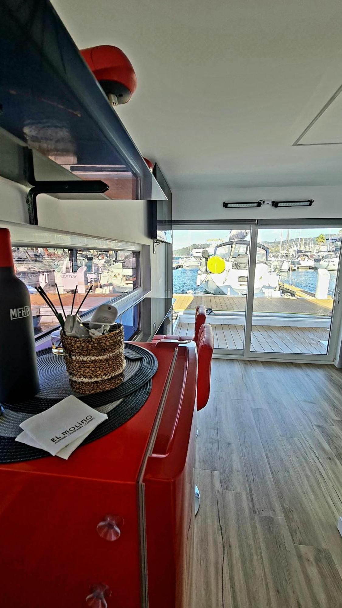 Barco-Apartamento En El Nautico De ヴィーゴ エクステリア 写真