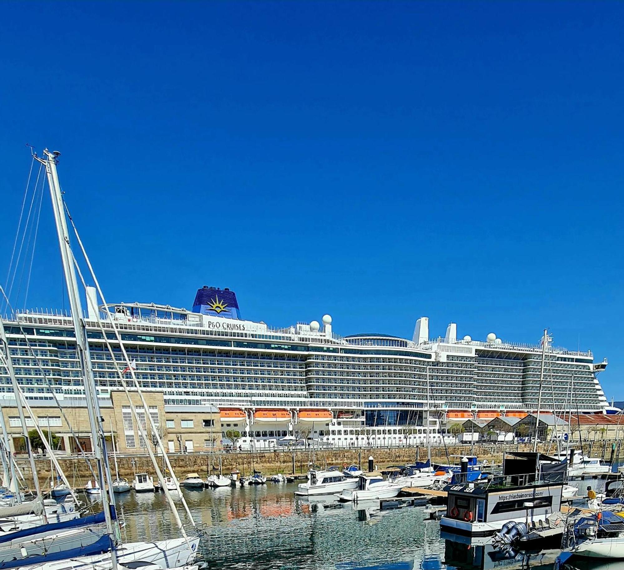 Barco-Apartamento En El Nautico De ヴィーゴ エクステリア 写真
